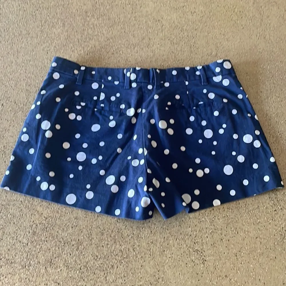 Khakis by GAP navy blue and white polka dot Summer Short